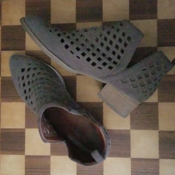 Jeffrey Campbell Shoes - Jeffrey Campbell booties
